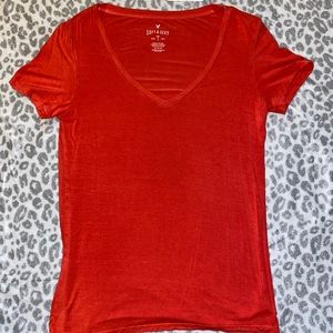 American Eagle T shirt